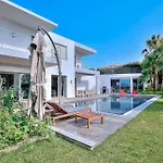 וילה Villa Cannes